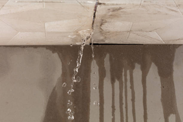 Professional Water Damage Restoration technician working in South Salem, OH